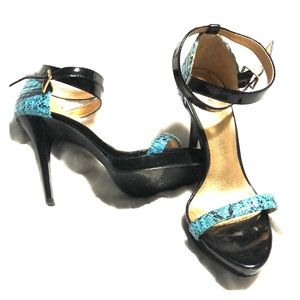 Size 6 black and blue heel